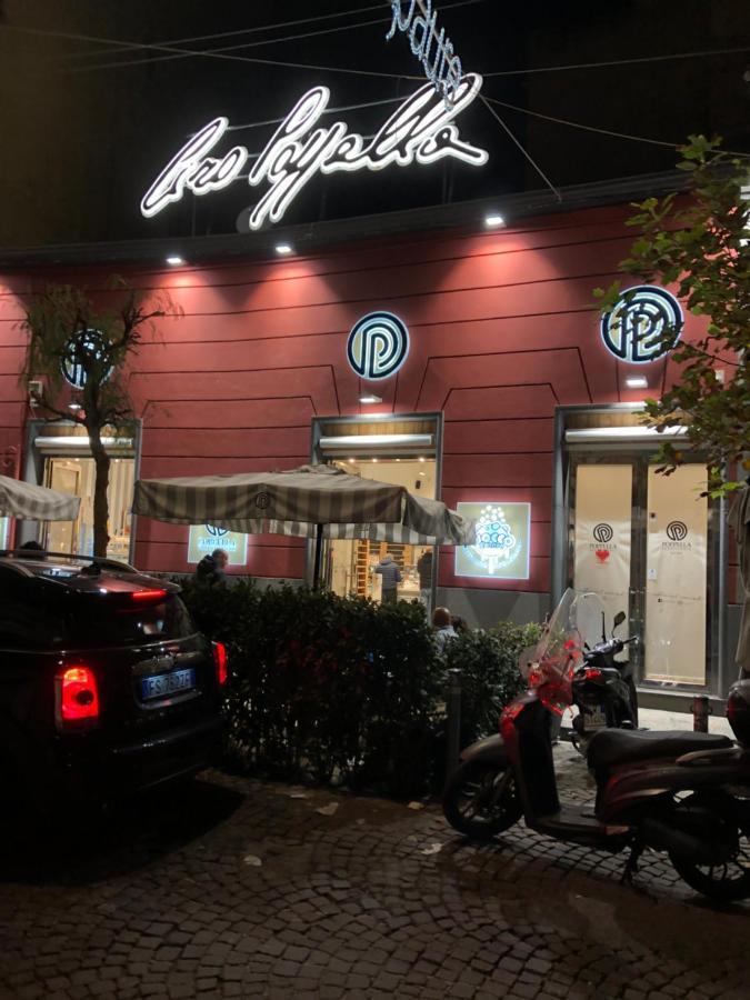 Il Basso Della Nonna Napels Buitenkant foto